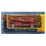 Motor Max 1948 Chevy Aerosedan 1:24 Die-Cast