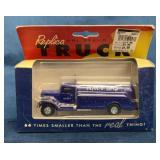 AHL Replica Navy Gas Peterbilt 1:64 Scale