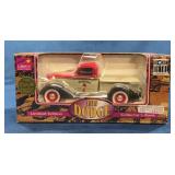 1936 Dodge Seagramï¿½s 7 Crown Diecast Bank