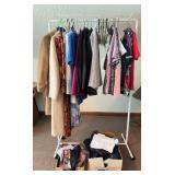 Womenï¿½s Clothing Lot: Dresses, Coats, Separates
