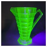 Indiana Glass Tea Room Pattern Water Pitcher 10"