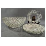 Pressed Glass Bowl With 4 Matching Saucers