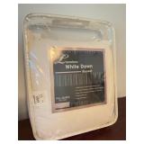 Luxurious White Down Blanket Full/Queen Size