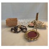 Decor Lot with Coasters and Magnet