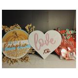 Assorted Holiday Decor