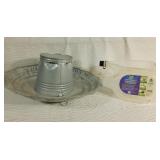 Poultry Feeder and Feeding Tote