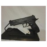 Sig Sauer-X-5 P2265 4.5mm Co2 Gun