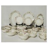 Lumberton Ivory Porcelain China Set 'Dorothea'