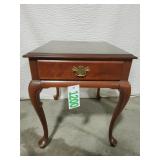 Vintage Pennsylvania House Queen Anne Table