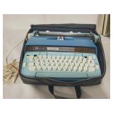 Vintage Smith-Corona Coronet Automatic 12