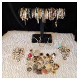 Assorted Vintage Jewelry
