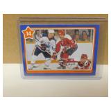 1982-83 Neilson Wayne Gretzky #14 Hockey Card