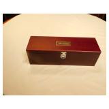 Infiniti Wine Presenter