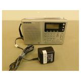 'YACHT BOY' YB 400PE LONGWAVE/SHORTWAVE RECEIVER