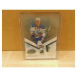 2016-17 UD Connor McDavid #100 Hockey Card