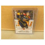 2015 Connor McDavid pre rookie Erie Otters Leaf 11