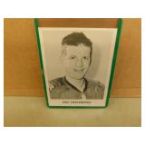 1965-66 Coca Cola Eric Nesterenko Hockey Card