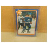1982-83 Neilson Wayne Gretzky #33 Hockey Card