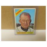 1966 Topps Chuck Dressen #187 card