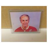 1970 Canadiens Team Issue Henri Richard Card