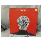 Bizarre - Keep The Music Strong