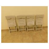 4 Plastic folding chairs
