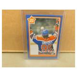 1982-83 Neilson Wayne Gretzky #22 Hockey Card