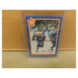 1982-83 Neilson Wayne Gretzky #18 Hockey Card