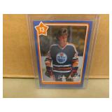 1982-83 Neilson Wayne Gretzky #13 Hockey Card