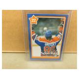 1982-83 Neilson Wayne Gretzky #22 Hockey Card