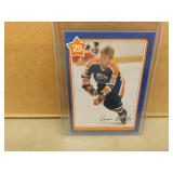 1982-83 Neilson Wayne Gretzky #25 Hockey Card