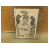 1969 OPC denny McLain Deckle Edge Baseball Card