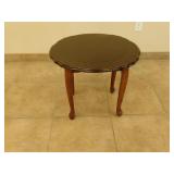Decorative Sise Table - 22 x 24 x 21