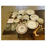 Miscellaneous glass lot