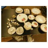 Miscellaneous glass lot