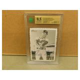 2018 Topps Freddie Freeman #8 Graded Deckle Edge