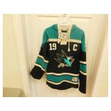 San Jose Sharks Thorton #19 Medium hoodie