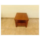 Coffee / end table single drawer  24X28X22