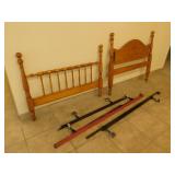 Double wooden head / foot board with frame