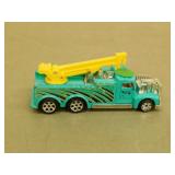1999 Hot Wheels Tow Truck -   5' long