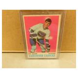 1970/71 OPC Pat Quinn #120