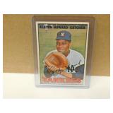 1967 Topps Elston Howard #25