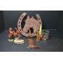 SELECTION OF WESTERN THEME ITEMS - HORSESHOE