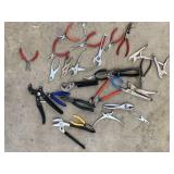 CONTAINER OF HAND TOOLS - PLIARS, SNIPS, WRENCHES