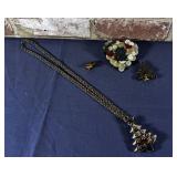 (4) ASSORTED CHRISTMAS PINS/BROOCHES