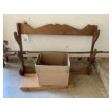 WOOD GUN RACK WITH BOXED SET GUN CLEANING KIT