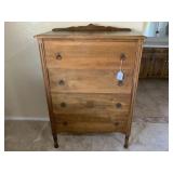 VINTAGE OLIVES & MYERS MFG. 4 DRAWER ANTIQUE CHEST