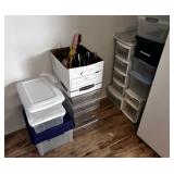 (31 PCS) TUBS & CONTAINERS WITH LIDS, PAIR OF SHOE