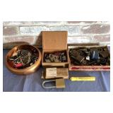 BOX LOT: ASSORTED VINTAGE KEYS & LOCKS
