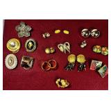 ASSORTED SCARF CLIPS &  VINTAGE CLIP ON EARRINGS -